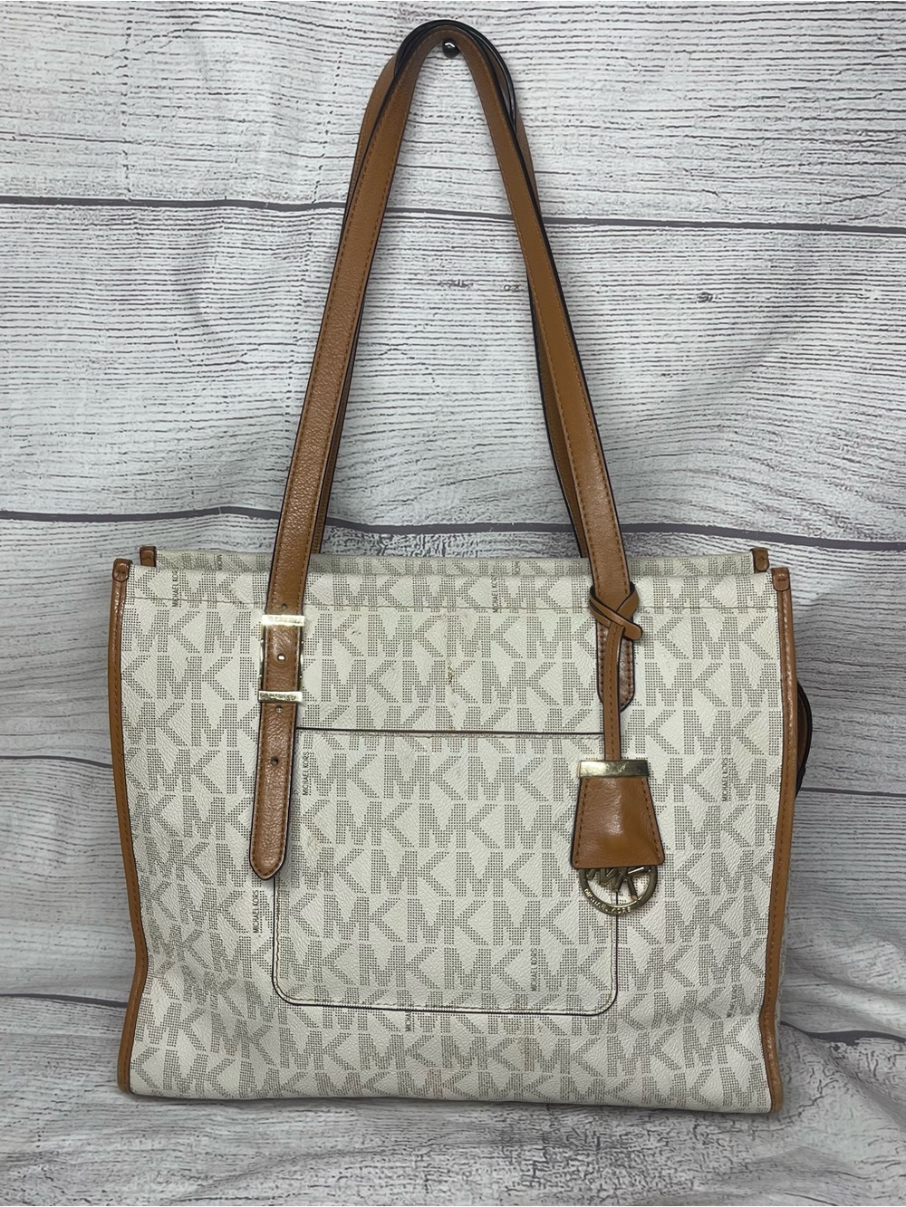 Michael Kors Darien Medium Tote  Shoulder Bag in Signature Vanilla